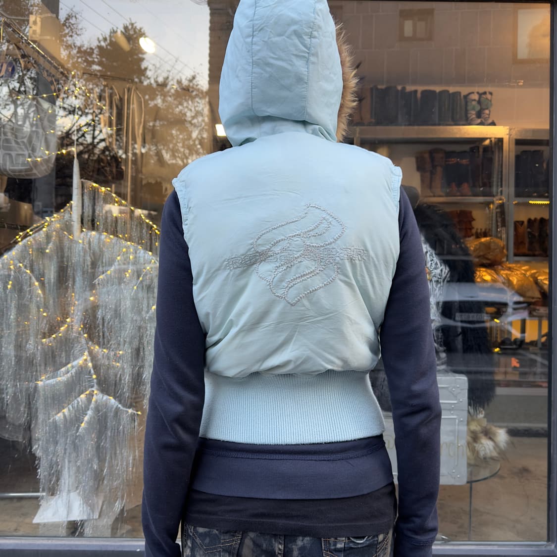 2000s 빈티지 로카웨어 퍼 크롭 패딩 베스트 상품이미지3