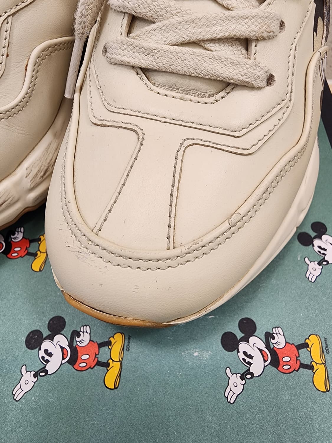 구찌 X 디즈니 라이톤 여성 스니커즈 602049 34 1/2 상품이미지6