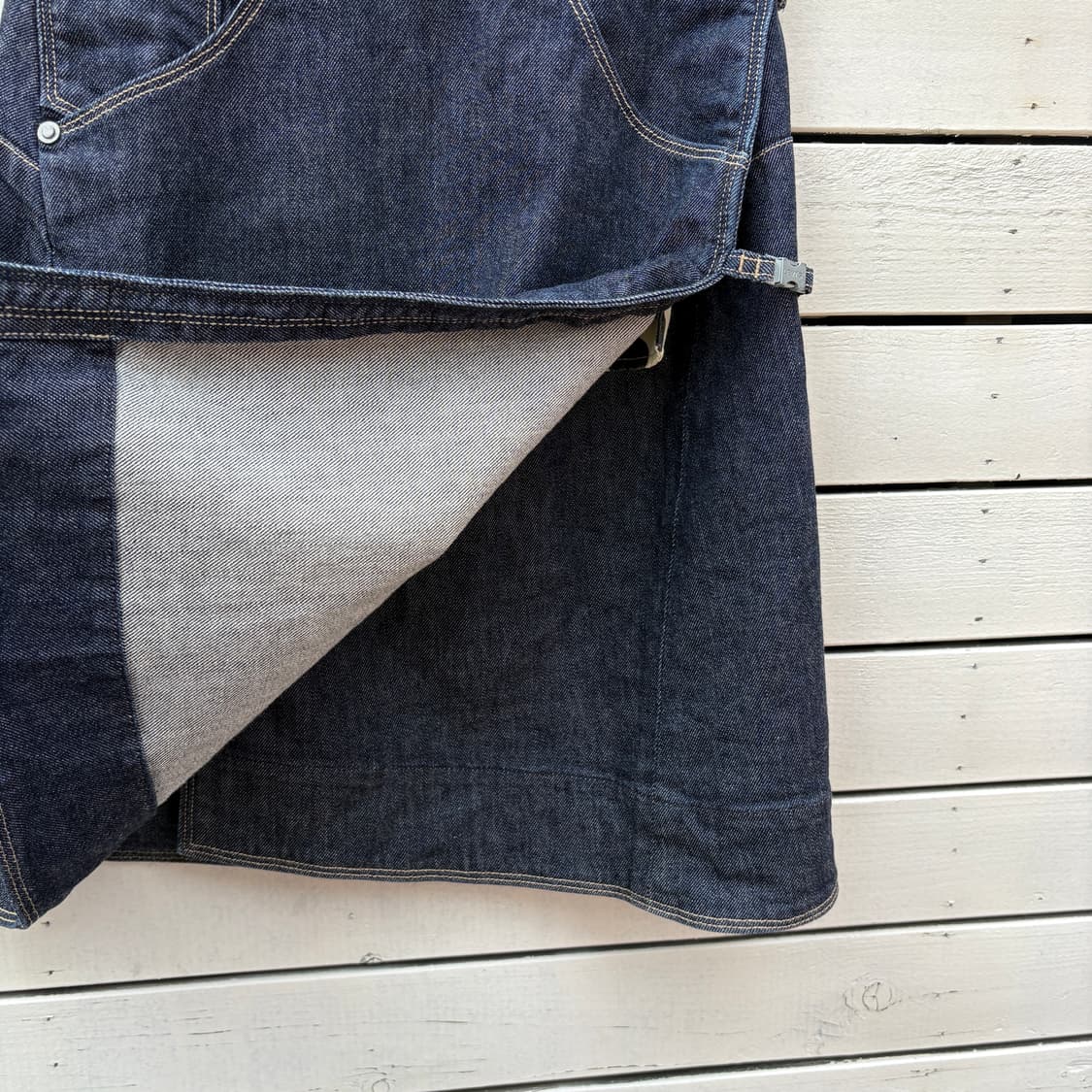 Levi’s 리바이스 엔지니어드진 랩 데님 스커트 상품이미지4