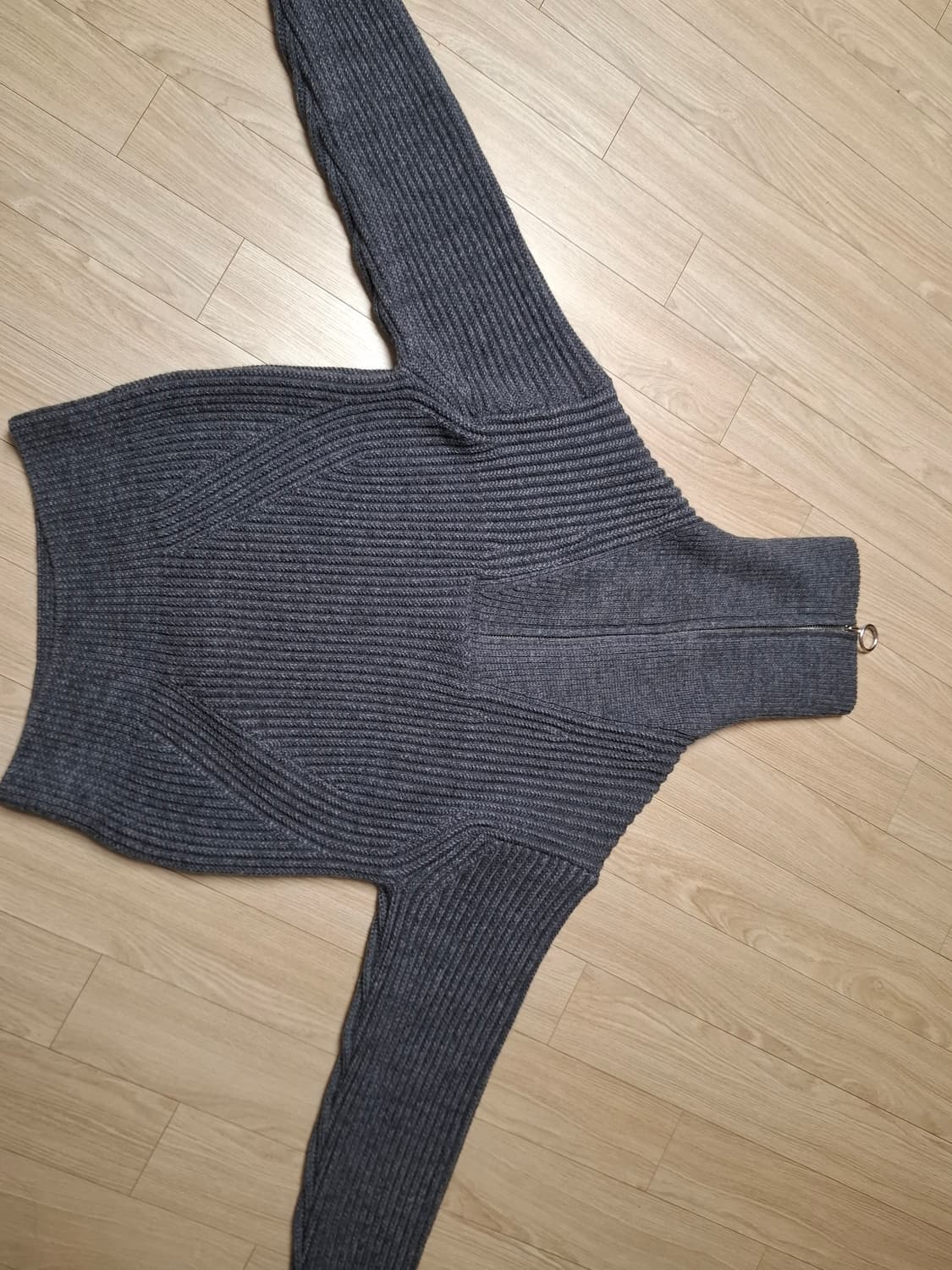 아미 울 터틀넥 니트 L 상품이미지1