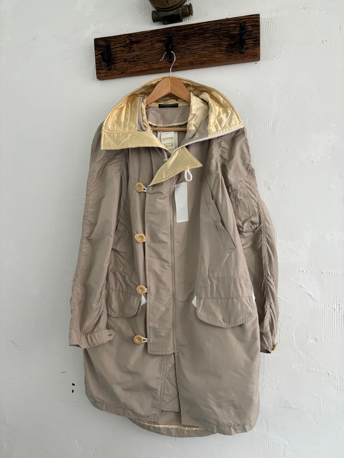 Sacai 사카이 밀리터리 베이지 실크 혼방 코트 상품이미지1