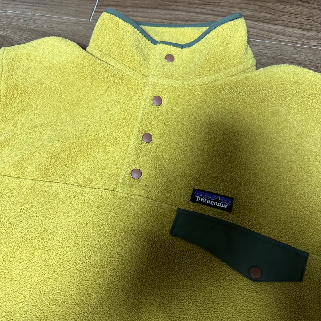파타고니아 신칠라 풀오버 라이트웨이트 라지 머스타드 캐빈골드 상품이미지3