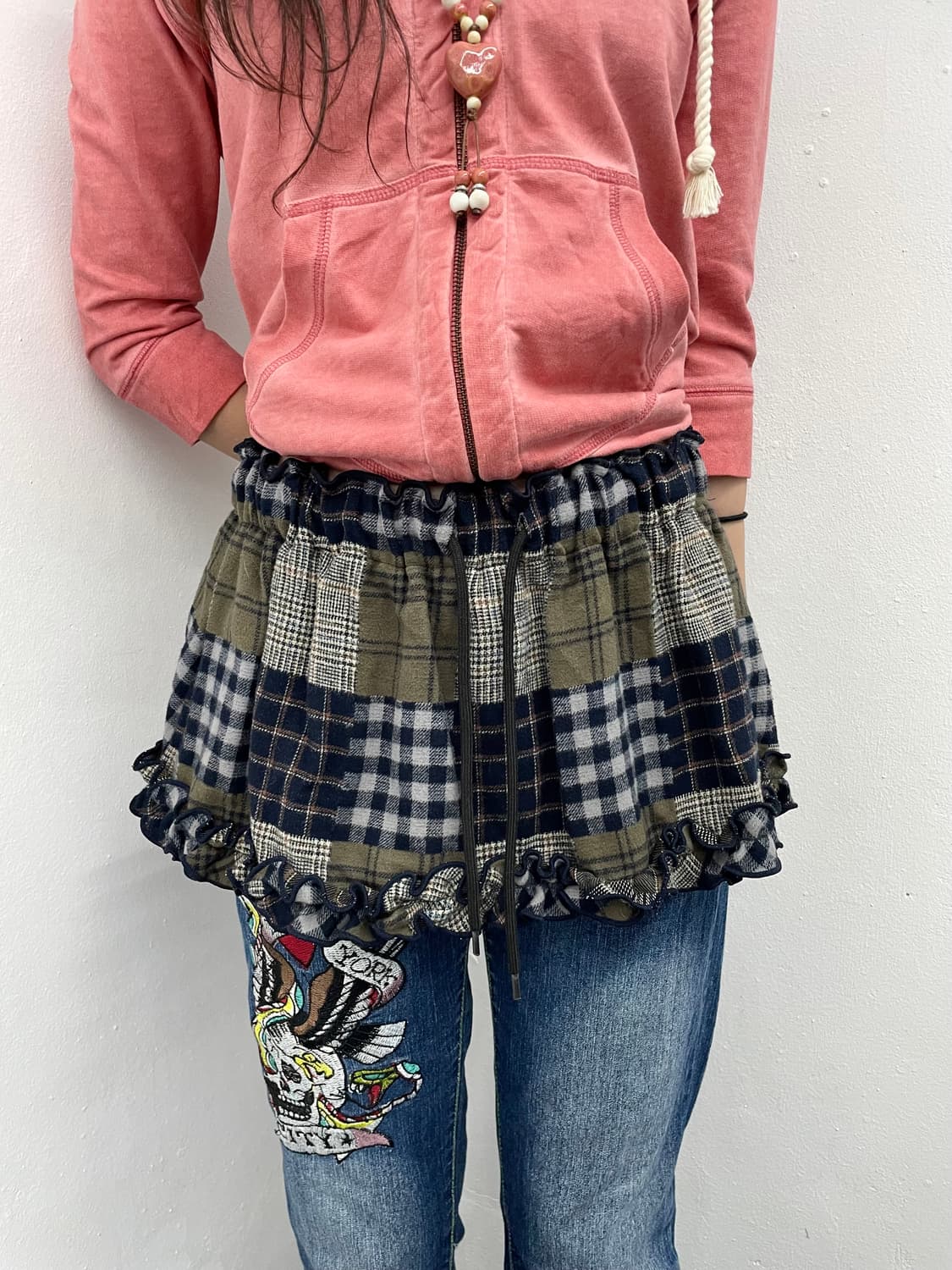 네이비 체크 프릴 스커트 상품이미지3