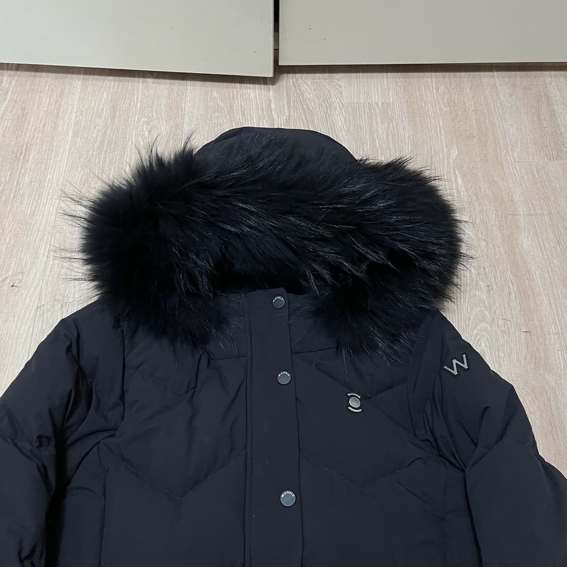 와이드앵글 여성 골프웨어 라쿤퍼 후드 구스다운 롱패딩 M/95  상품이미지2