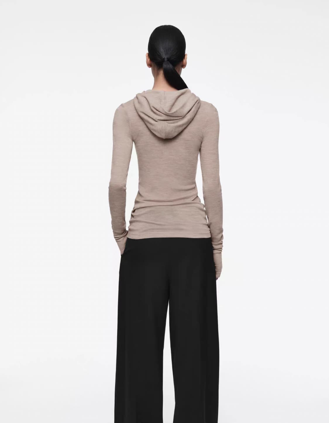 코스 슬림핏 하프집 울 후디 상품이미지2