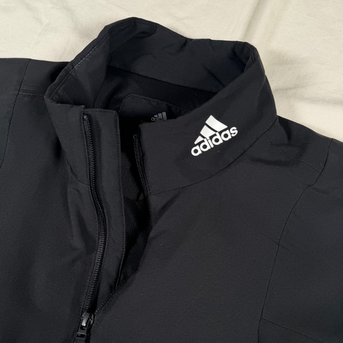 아디다스 여자 바람막이 자켓 상품이미지3