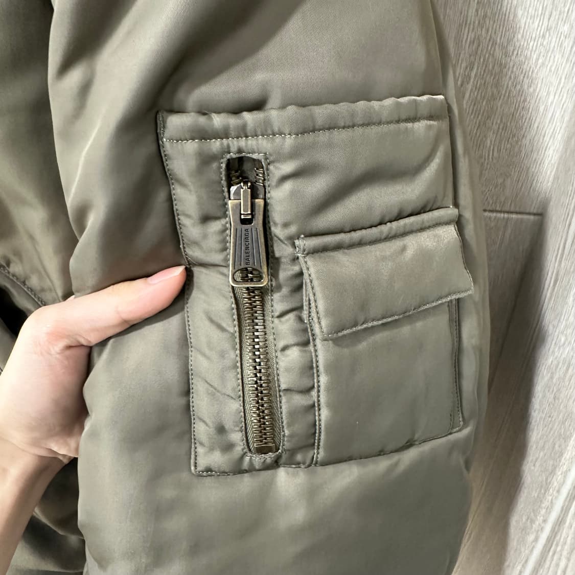 [2] 발렌시아가 파리 올인 봄버 상품이미지5