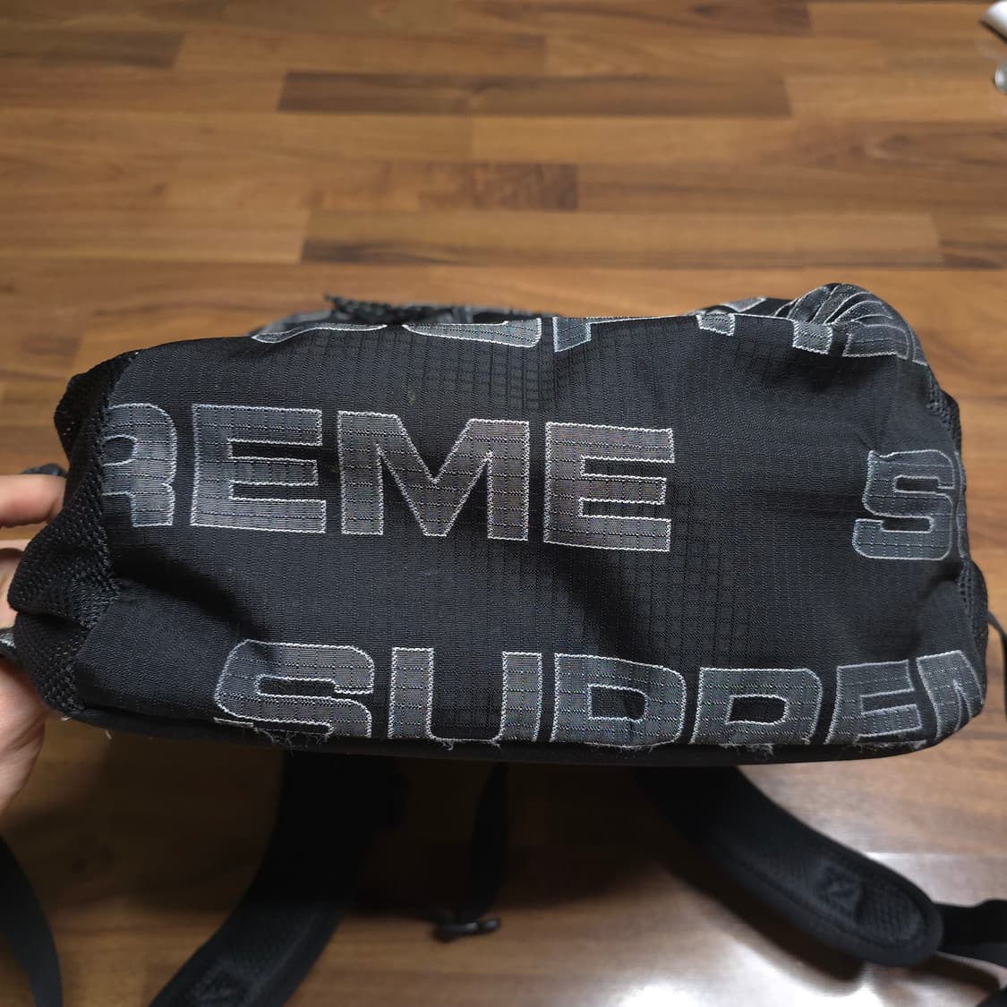 21FW 슈프림 나일론 백팩 블랙 상품이미지4