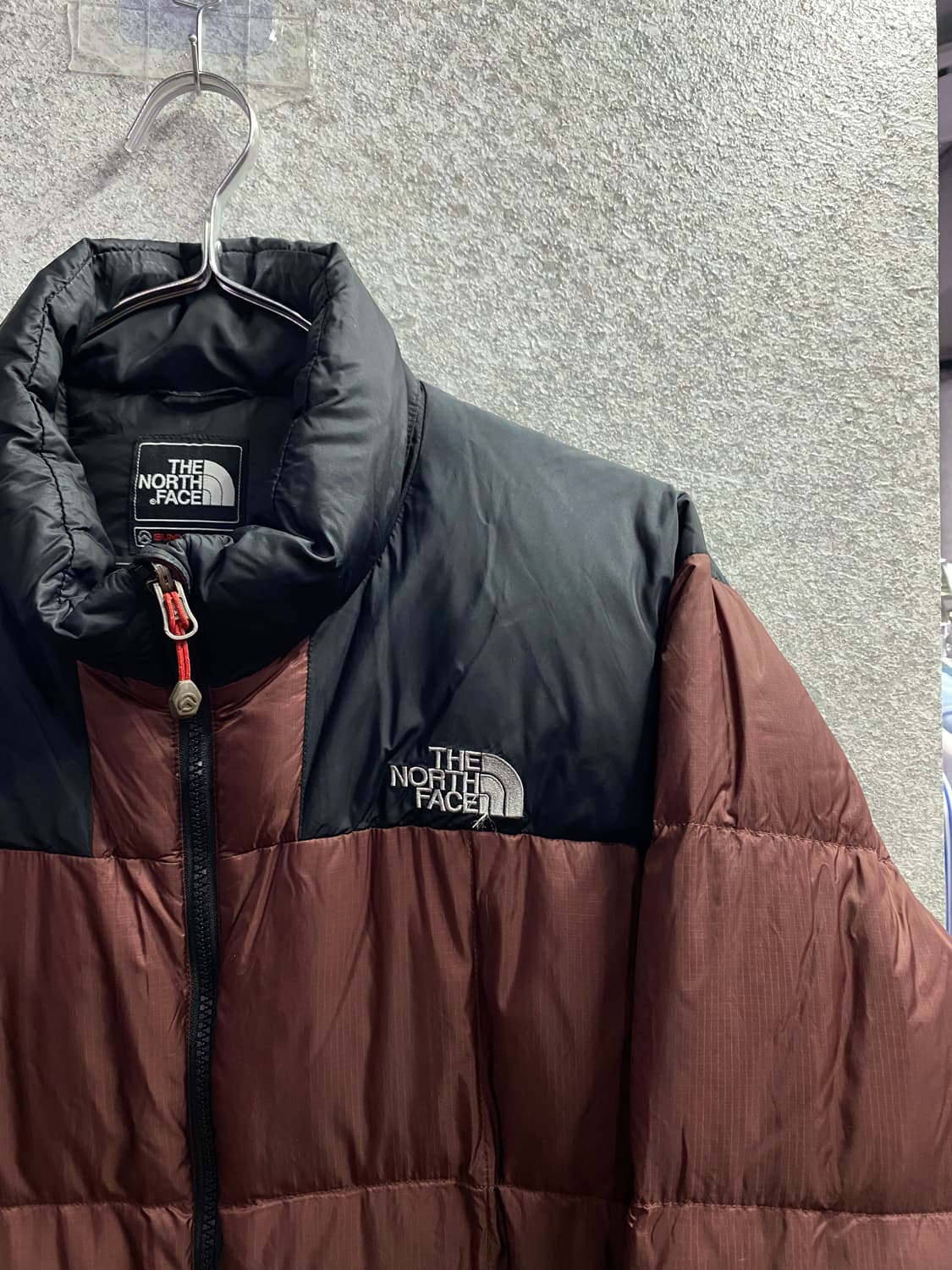 노스페이스 써밋 시리즈 구스다운 배색 패딩 B3411 상품이미지3