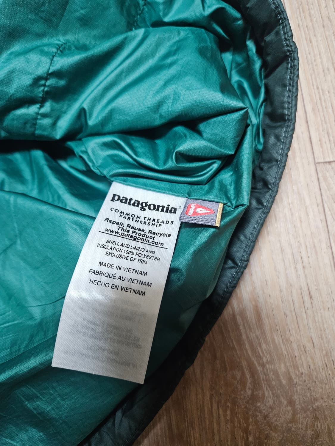 파타고니아 나노퍼프 아노락 후디 후드 집업 경량 패딩 등산 클라이밍 상품이미지3