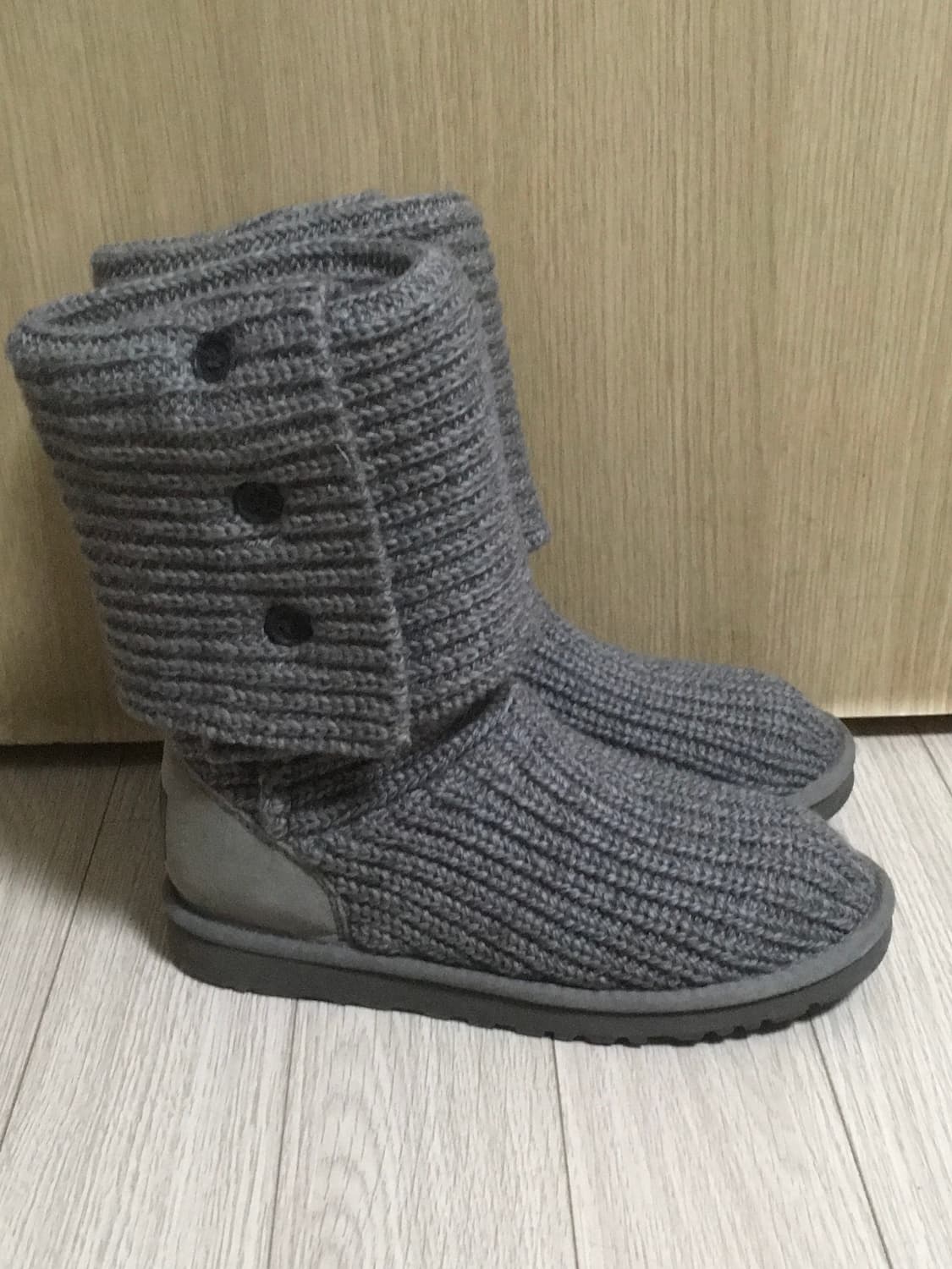 어그 니트 카디 부츠 그레이 240 상품이미지4