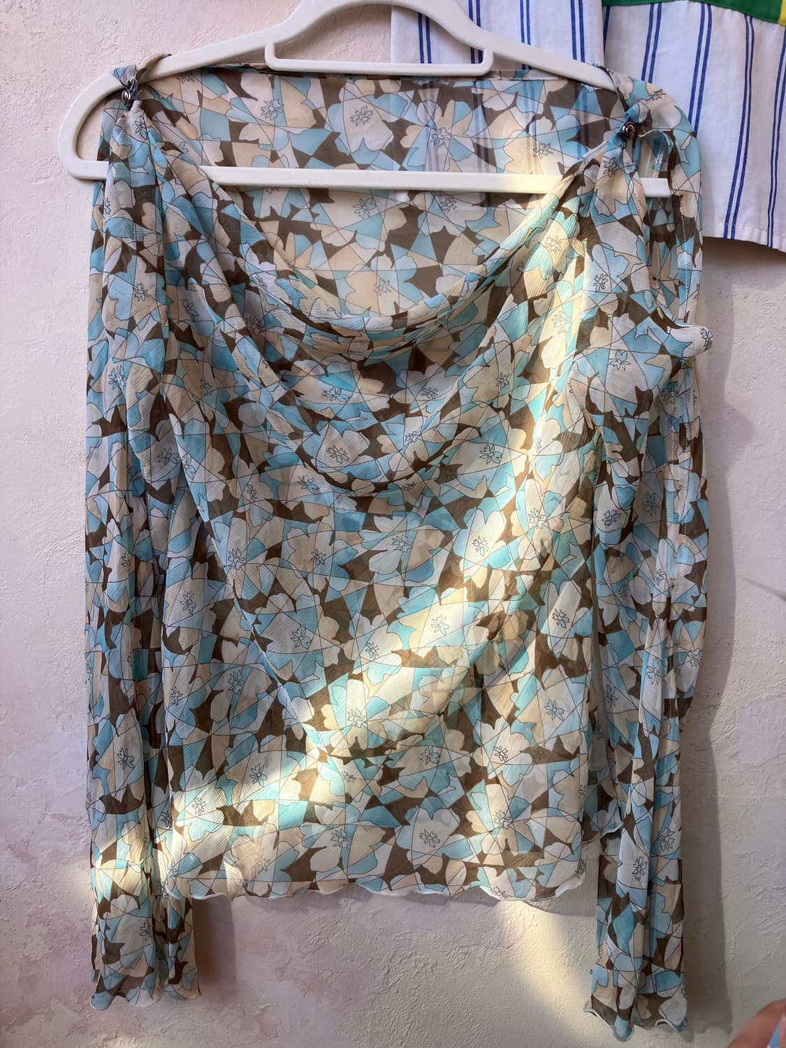 jpn 소라 플라워 시스루 트임 블라우스 상품이미지3