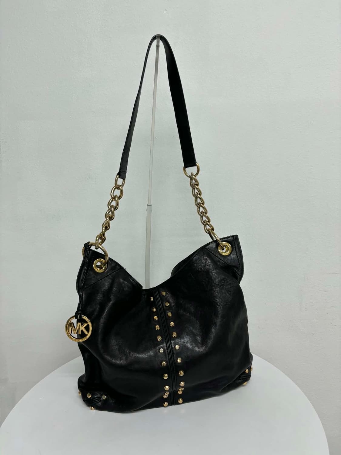 Michael Kors 마이클코어스 램스킨 스터드 체인 호보 토트백 크로 상품이미지1