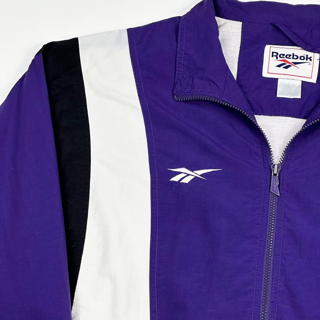 리복 레트로 퍼플 배색 바람막이 자켓 (XXL) 상품이미지3