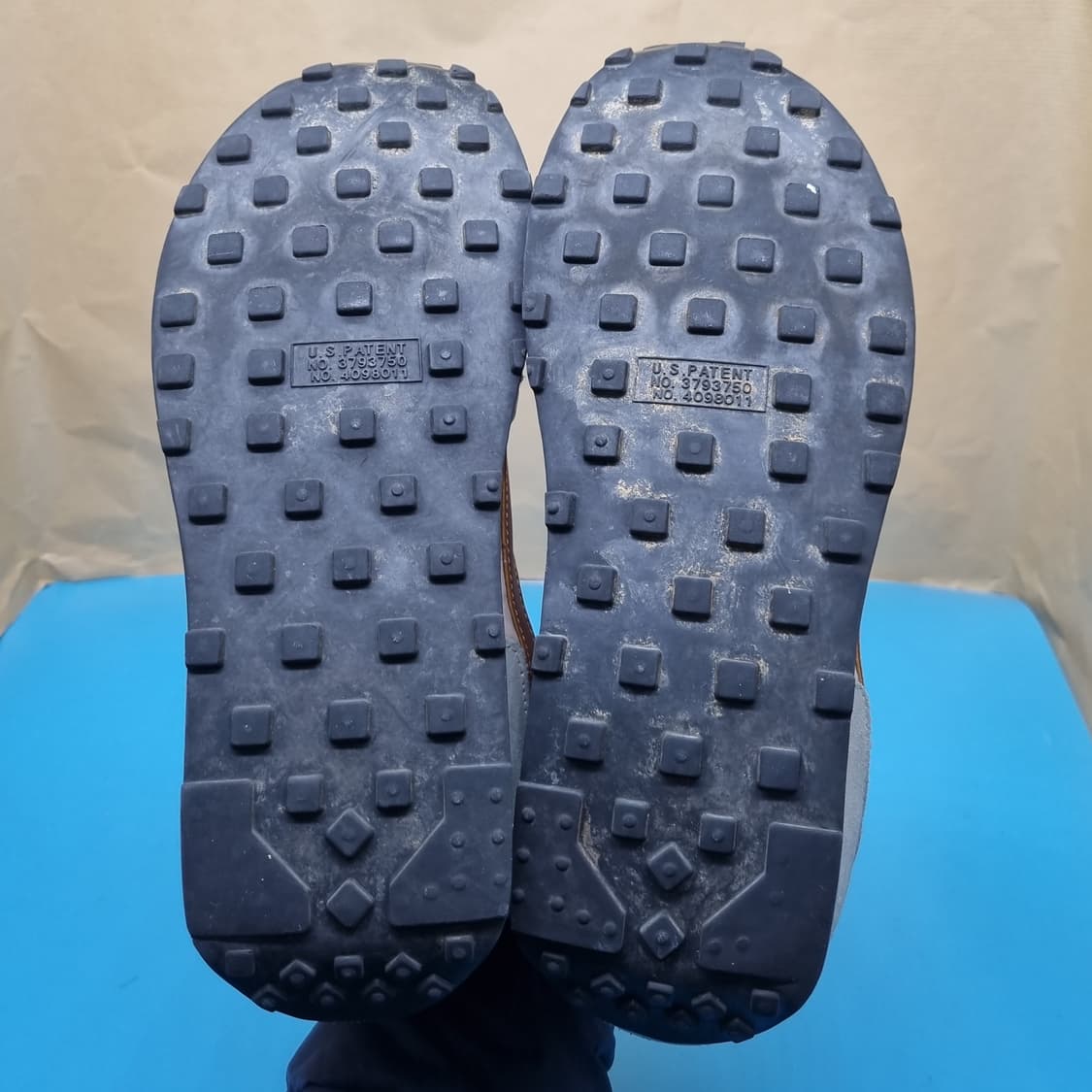 나이키 데이브레이크 메탈골드 운동화285 상품이미지3