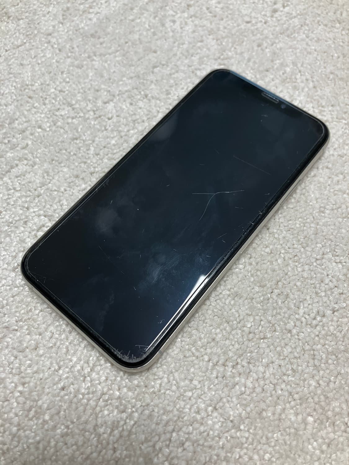 아이폰XS 실버 256G팝니다 상품이미지1