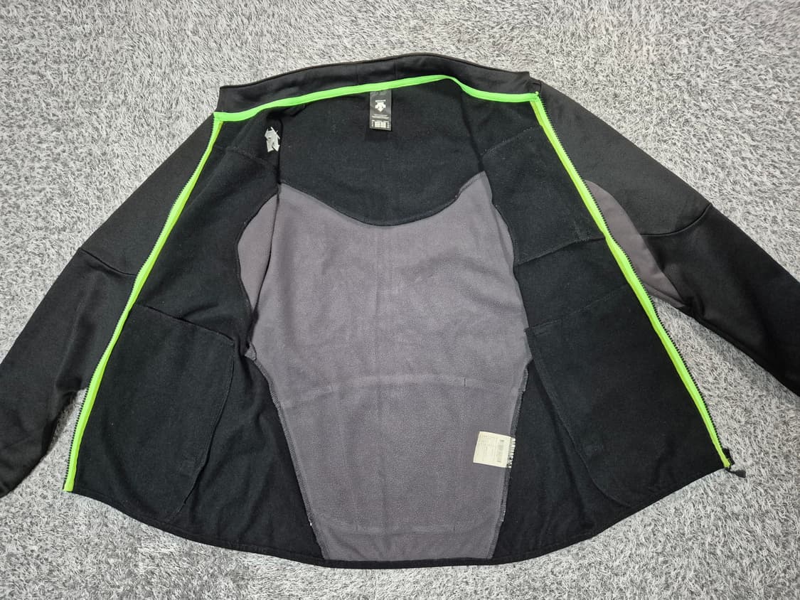 데상트 남성 기모 트랙 자켓 95 상품이미지6