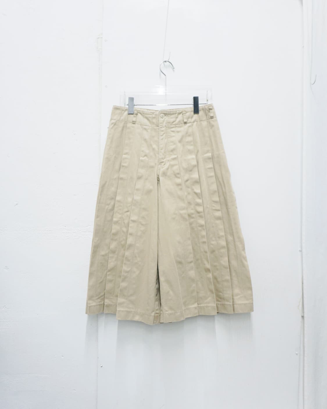 COMME des GARÇONS pleated wide shorts 상품이미지1