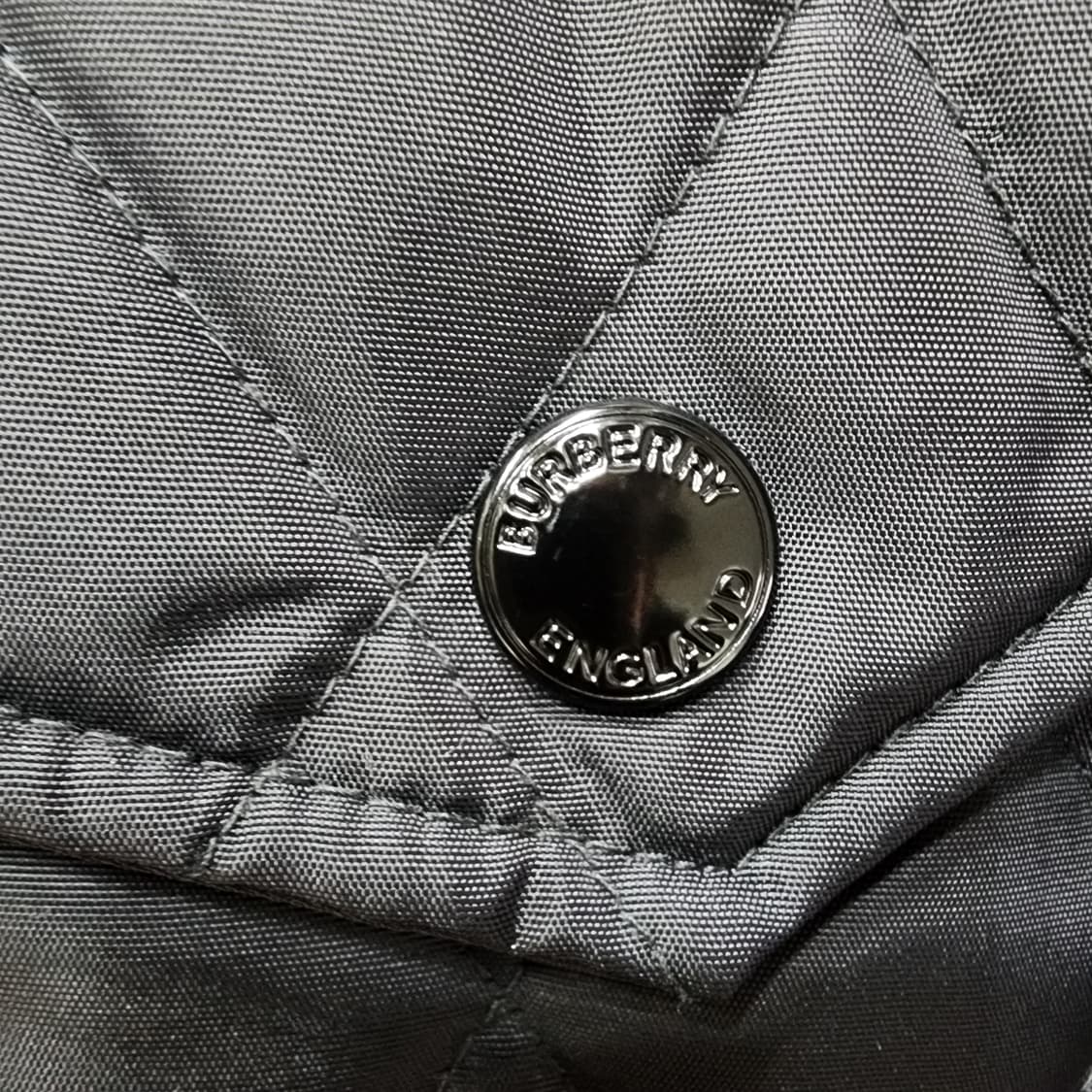 버버리 KEMBEL 다이아몬드 퀼팅자켓 S 새거급 상품이미지8