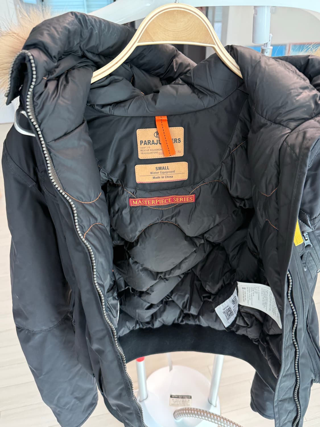 파라점퍼스 여성 숏패딩 스몰사이즈 상품이미지3