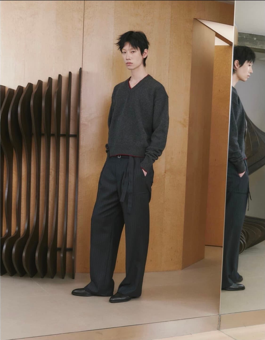 웨이비니스 드리프트 레이어드 니트 차콜 상품이미지2