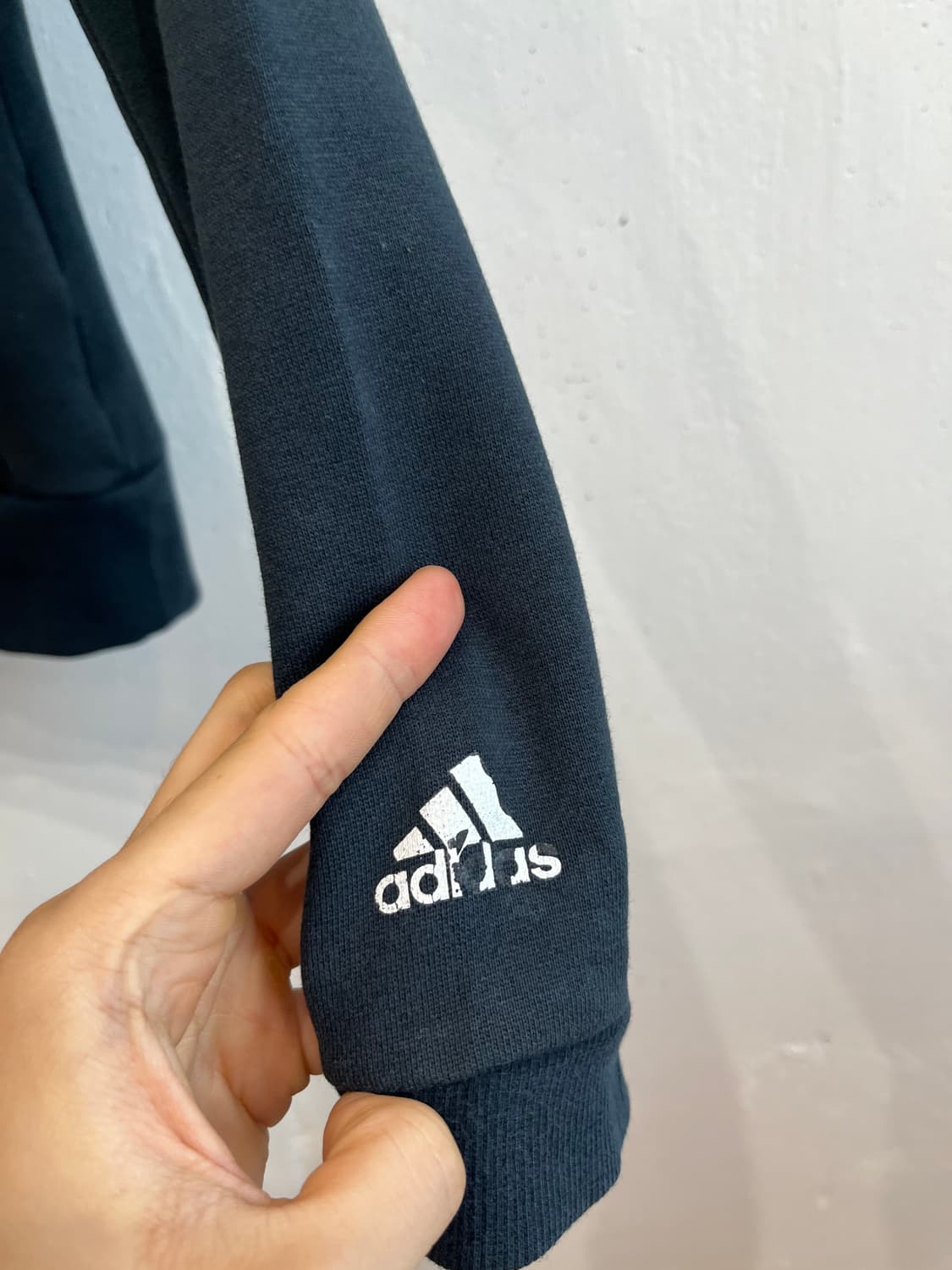 아디다스 로고 후드집업 우먼즈 상품이미지3