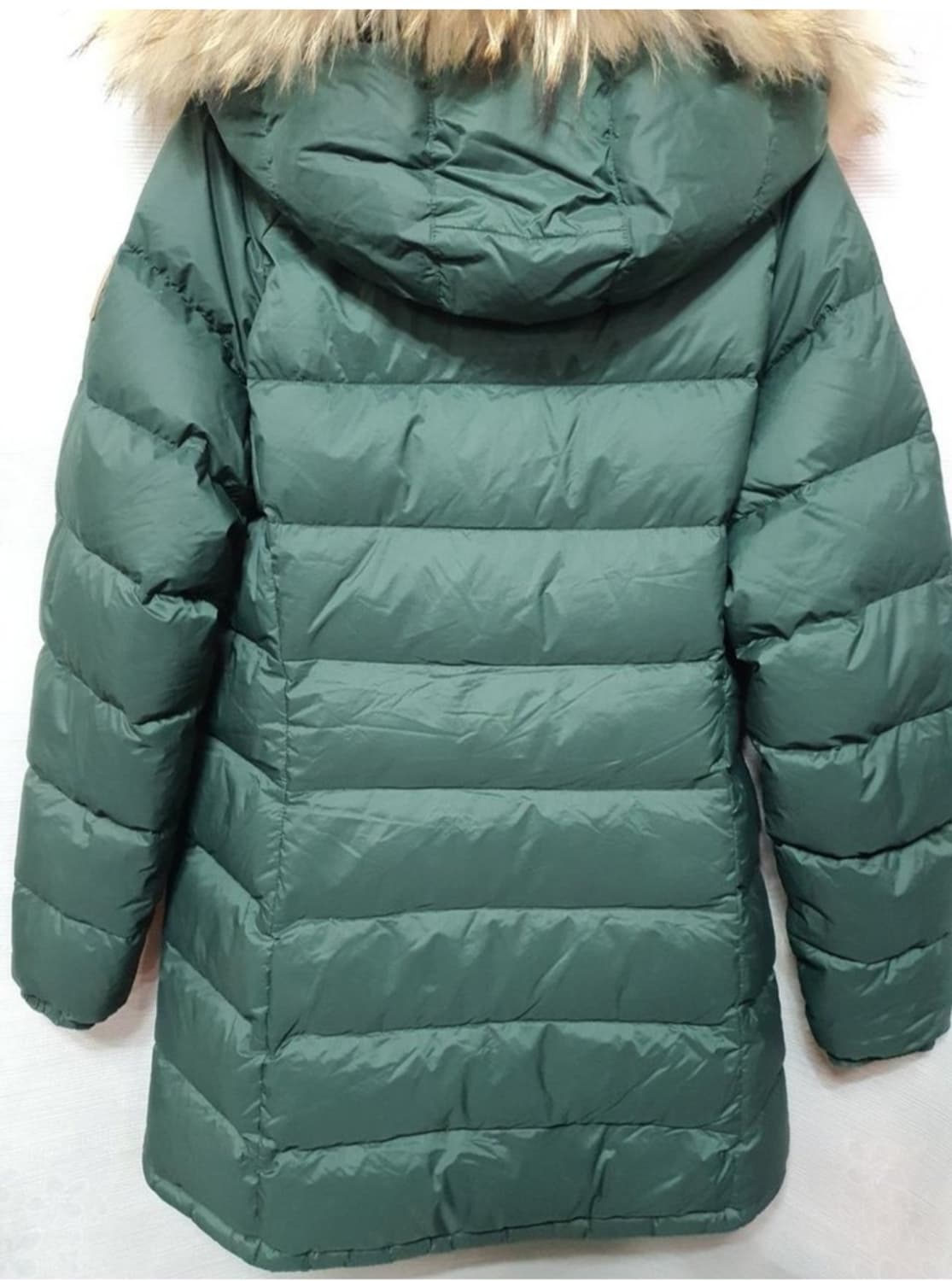 몽벨 여성 하프 구스패딩 상품이미지5