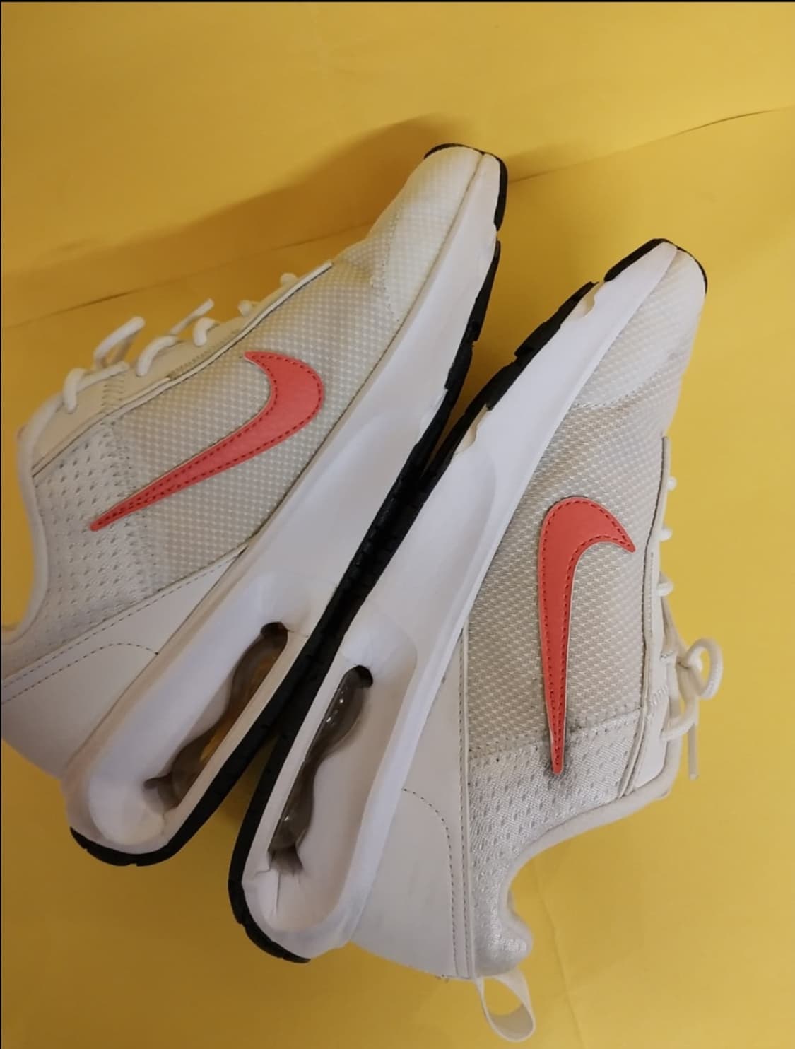 여성 나이키 에어맥스 인터락 라이트 포톤 더스트 운동화 (240) 상품이미지7