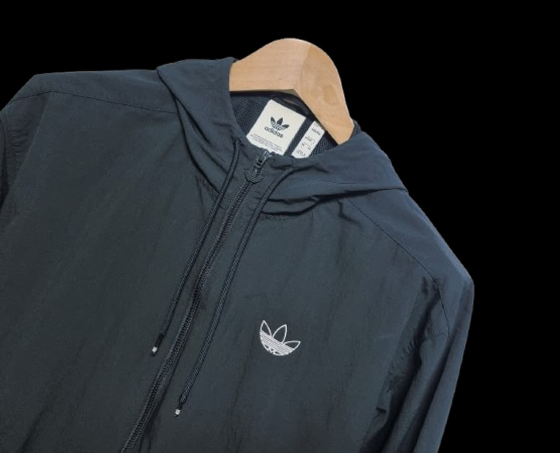 남성 정가14만 아디다스 OG 불꽃 윈드브레이커 우븐 바람막이 블랙 검정 상품이미지2