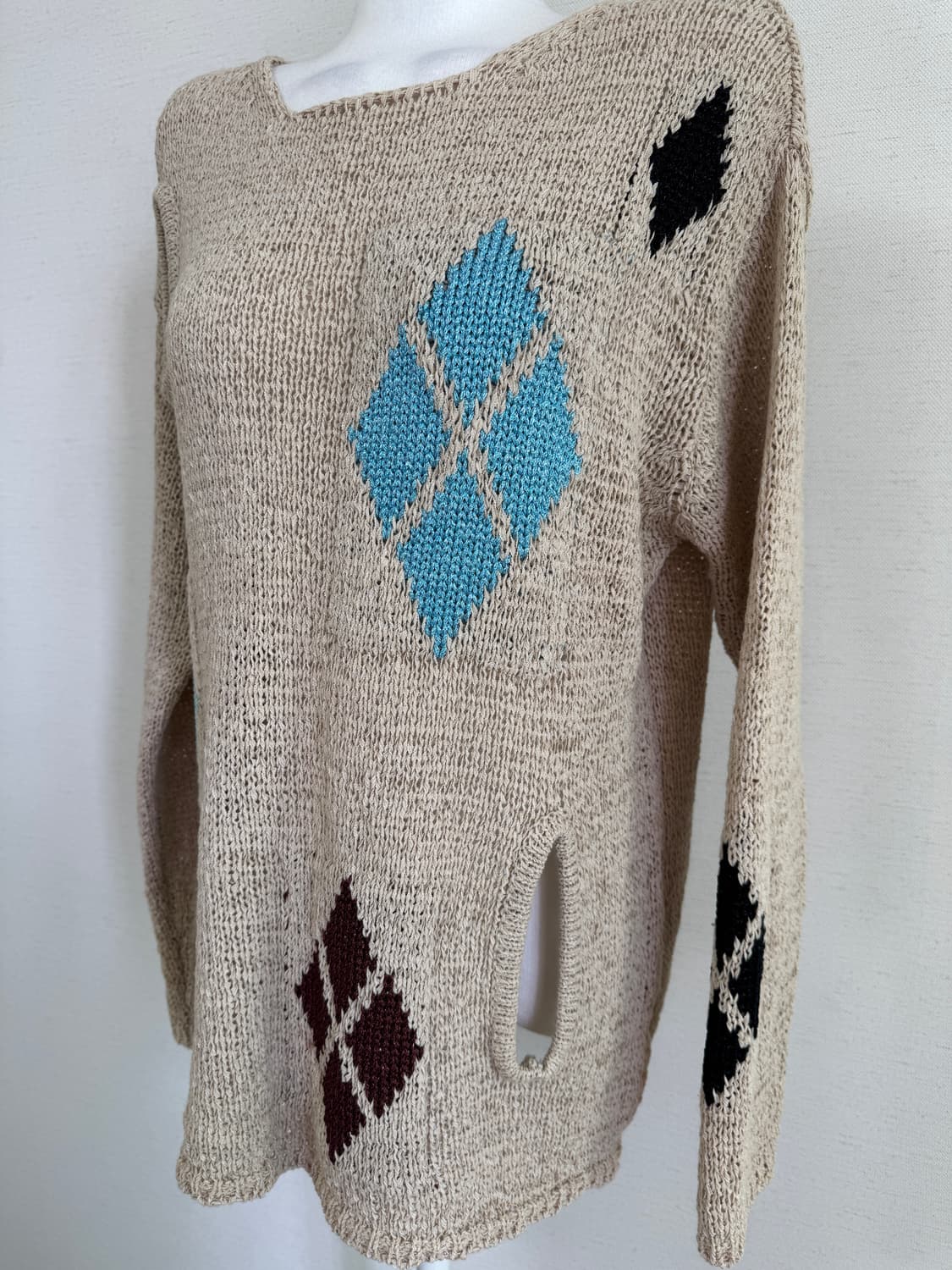 더오픈프로덕트) 아가일 컷아웃 니트 상품이미지4