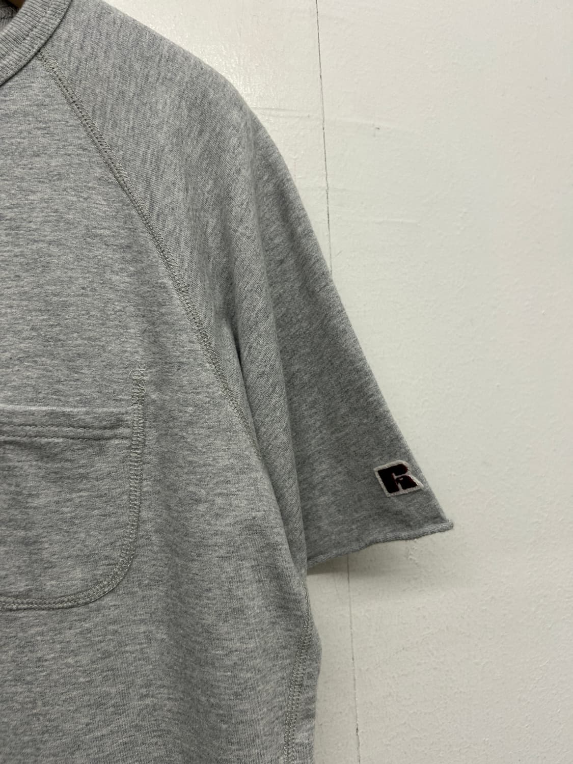 러셀 애슬레틱 그레이 반팔 티셔츠 포켓 상품이미지2