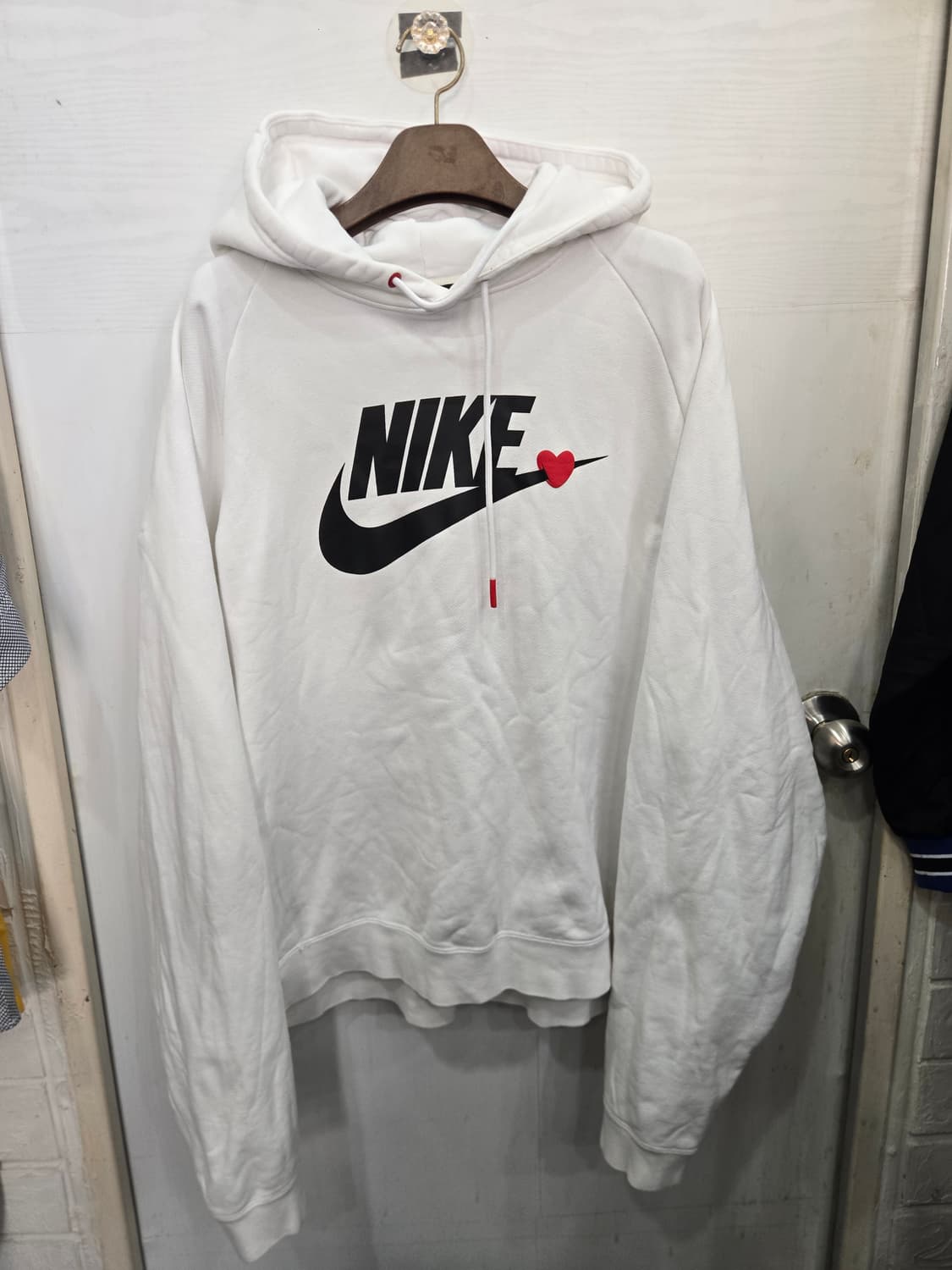 105,XL )) NIKE 나이키 하트 후드티셔츠! 정가 10만원대~ 상품이미지1