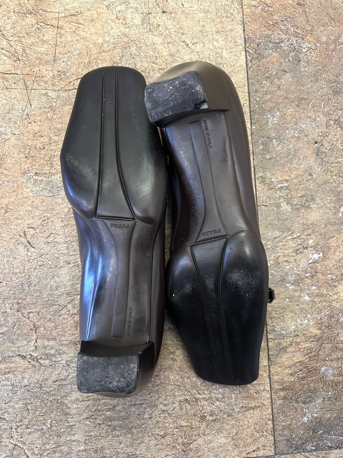 PRADA 스퀘어토 힐 상품이미지4