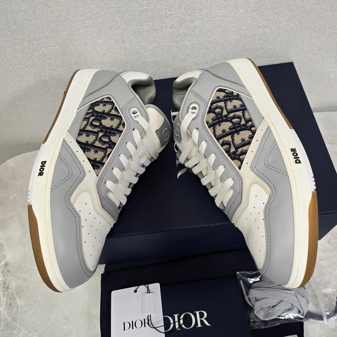 디올 B27 오블리크 스니커즈 신발 44사이즈 280 285 판매 상품이미지4