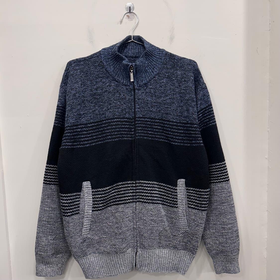 잭필드 이너모헤어 하이넥 패턴 니트 집업 상품이미지2