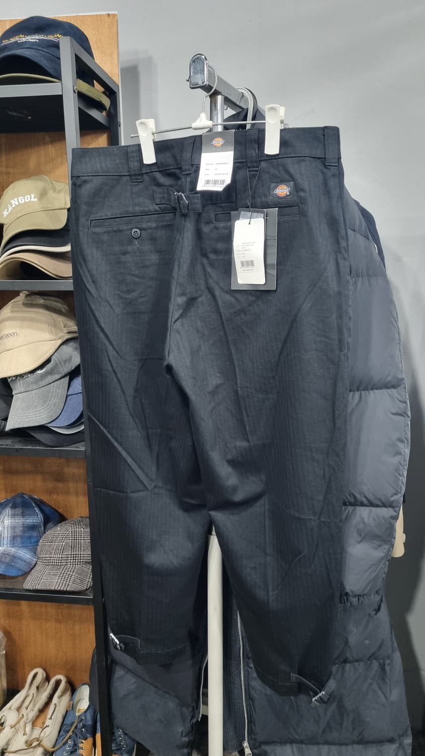 디키즈)) 남성 블랙 치노팬츠 32~34 택달린 새상품 상품이미지3