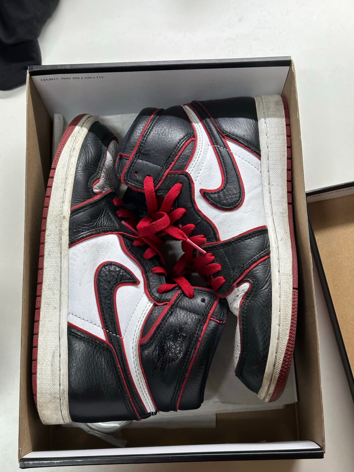 조던1 레트로 OG 블러드라인 260 상품이미지1