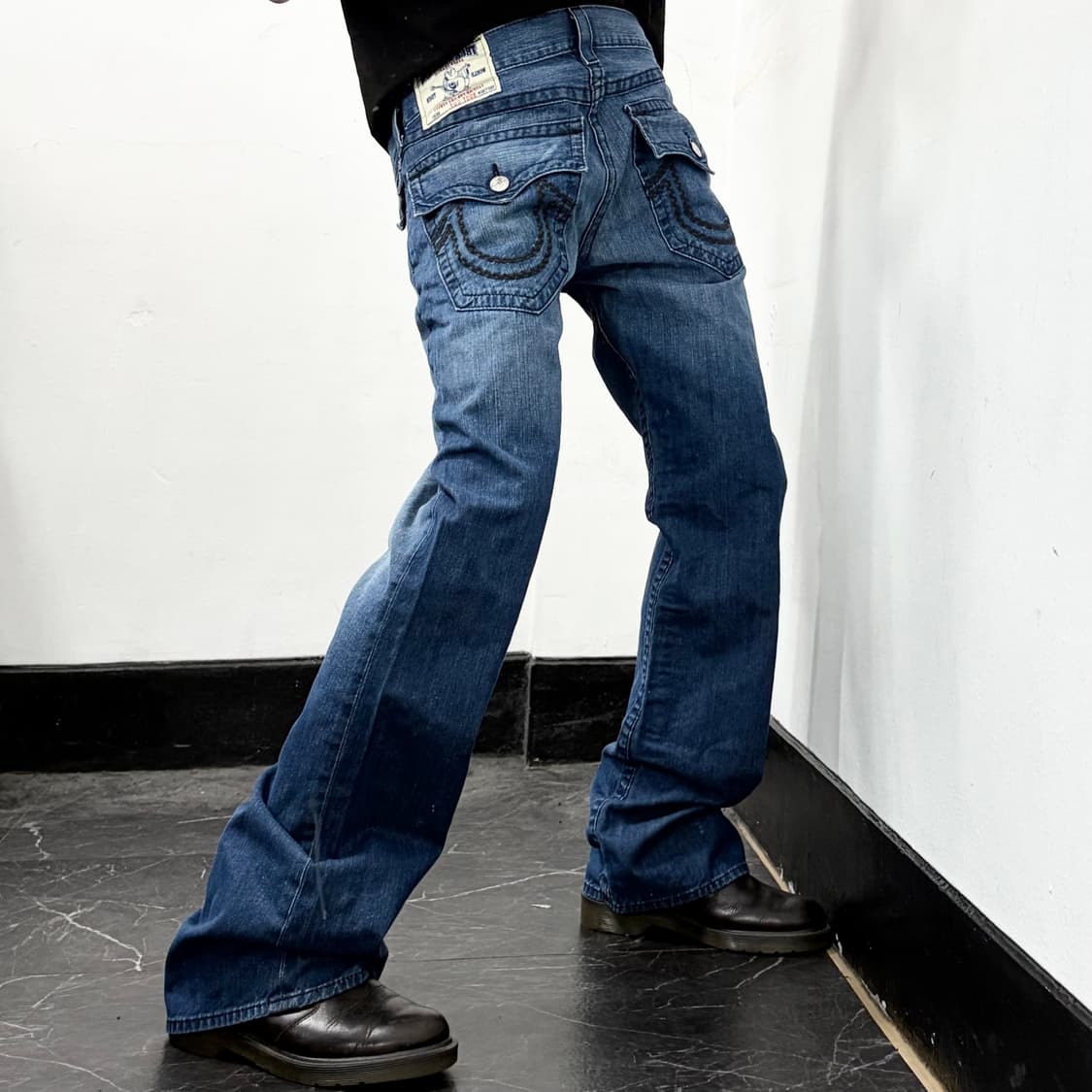 (새상품) 트루릴리전 재팬 부츠컷 데님 팬츠 상품이미지3