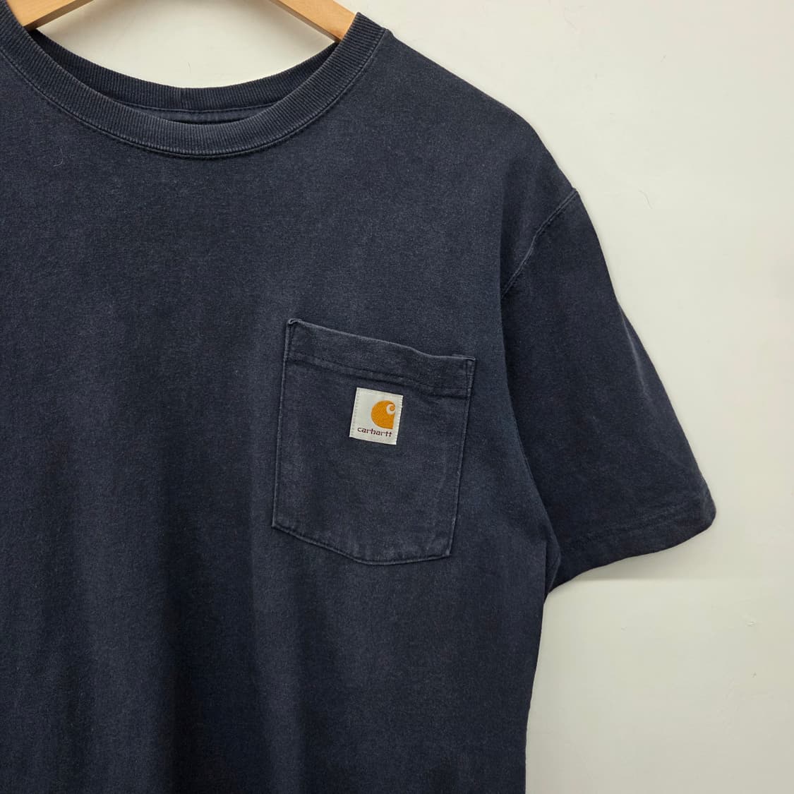 칼하트 포켓 반팔 티셔츠 네이비 남s 상품이미지3