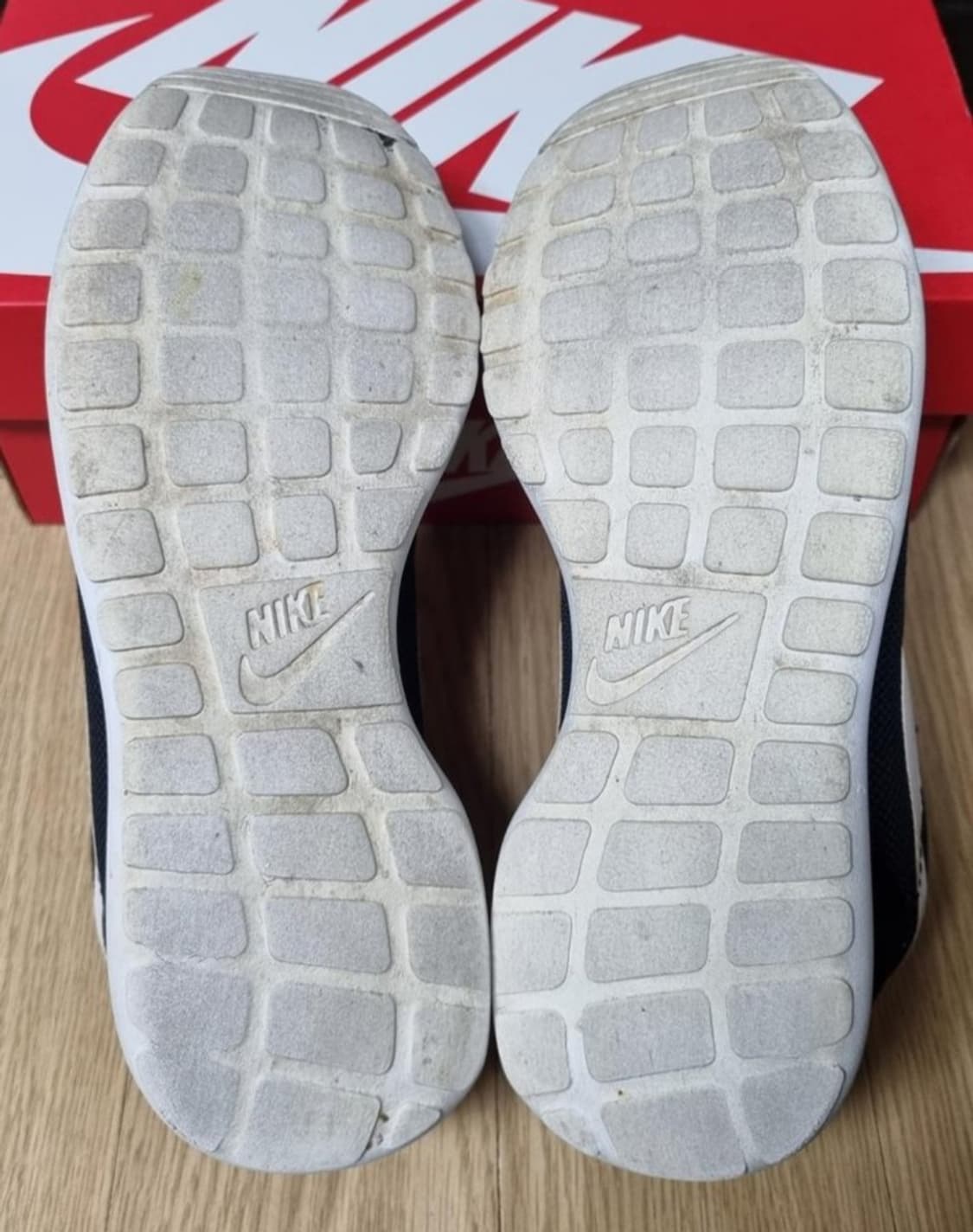 nike 나이키 로쉐 원 (로세런) 블랙 & 화이트 운동화, 스니커즈 상품이미지8