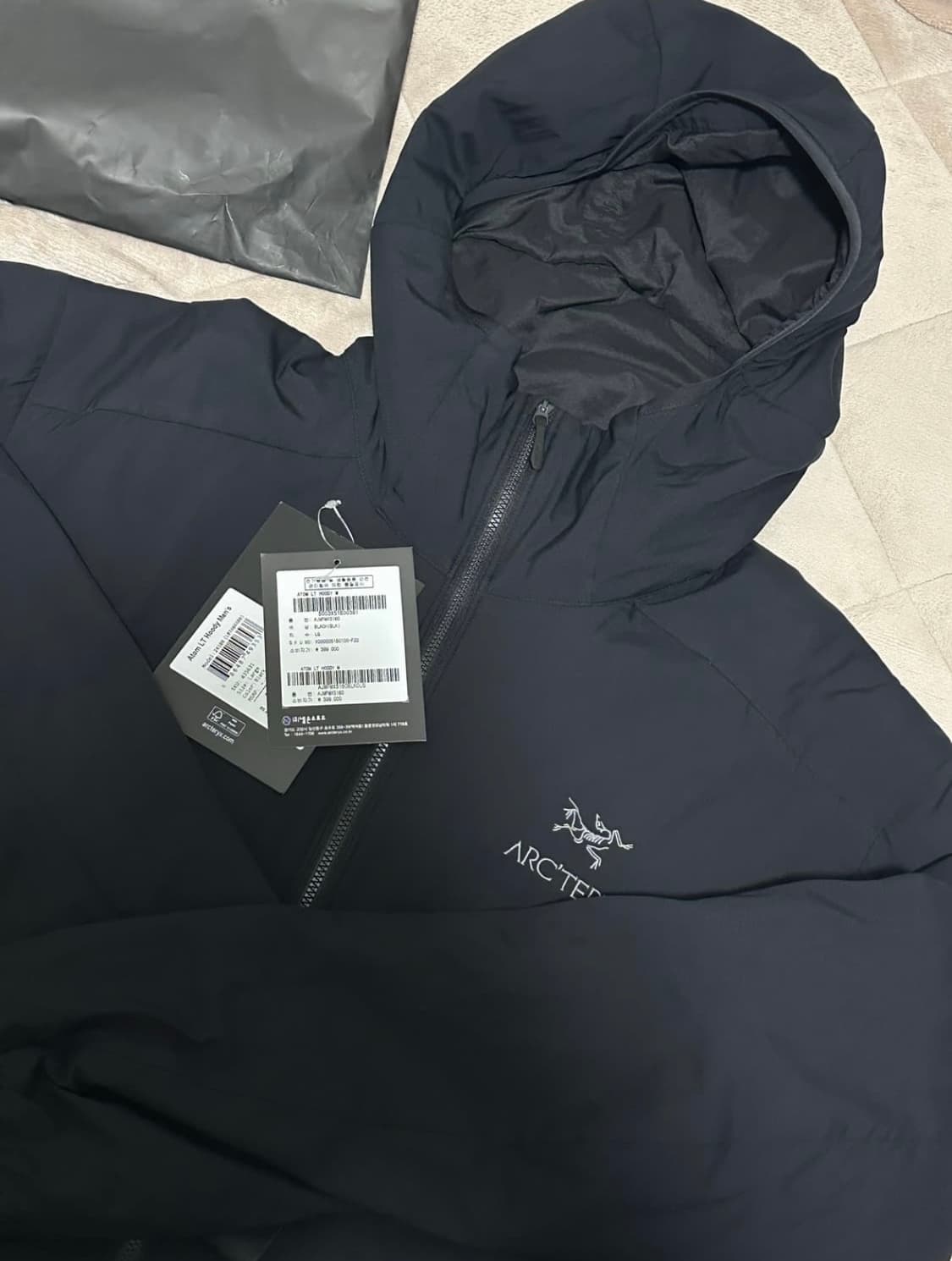 아크테릭스 아톰 LT 후디 L 판매합니다 상품이미지1