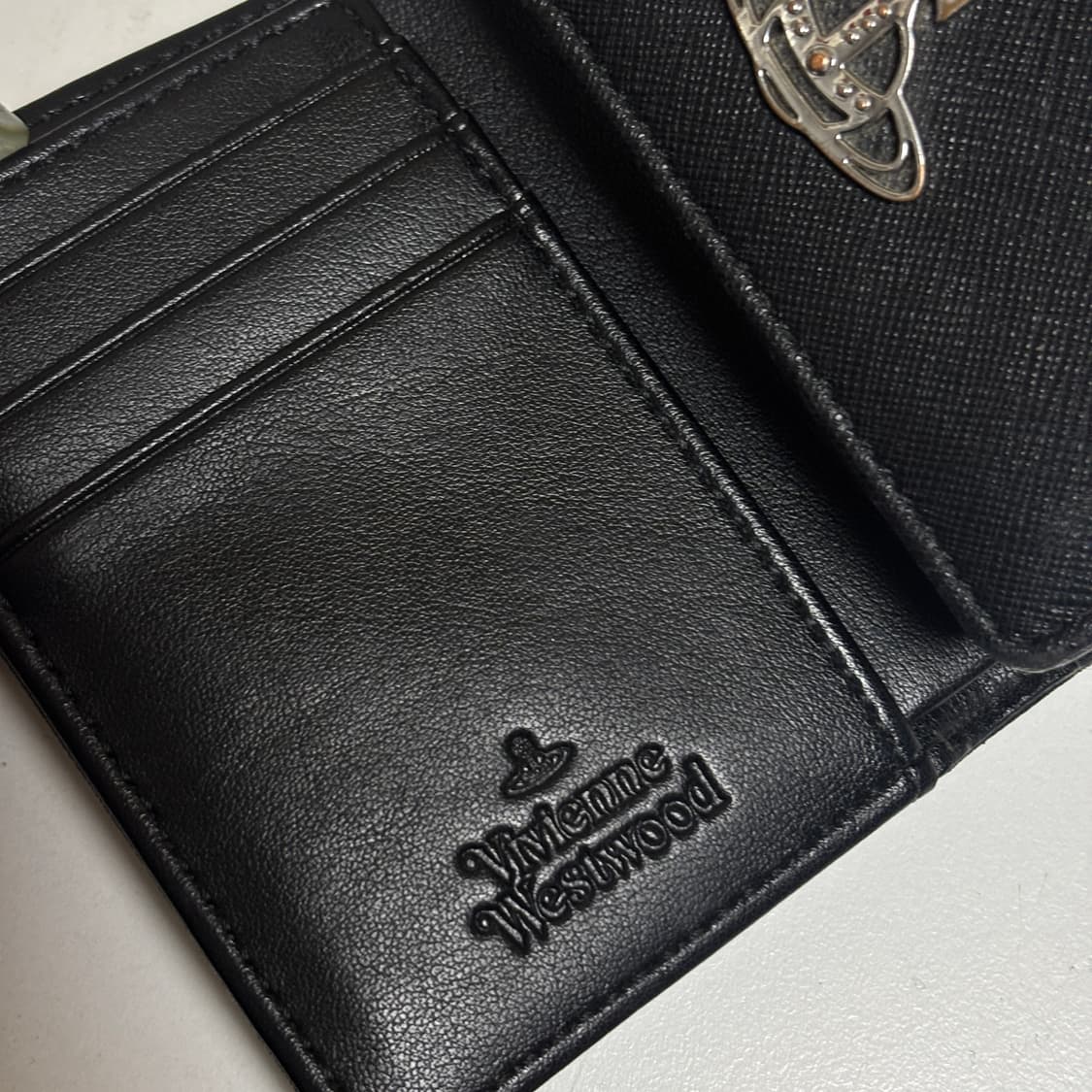 비비안웨스트우드 블랙 지갑 상품이미지3