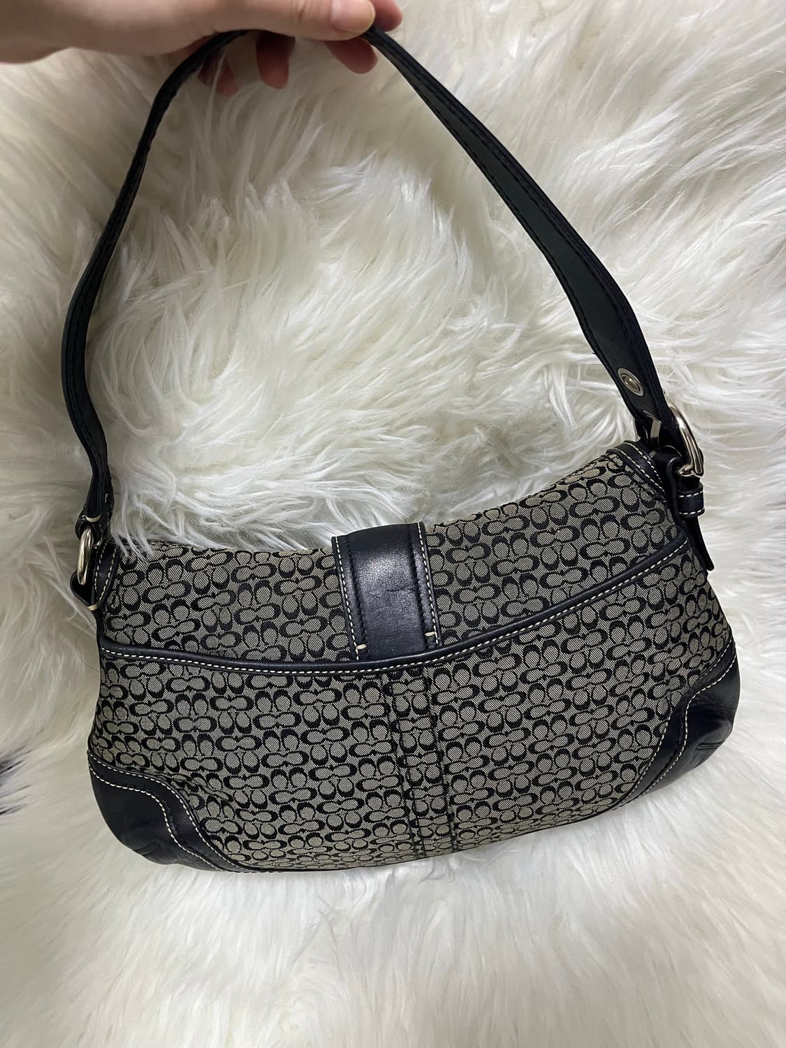 vintage coach signature shoulder bag 상품이미지3