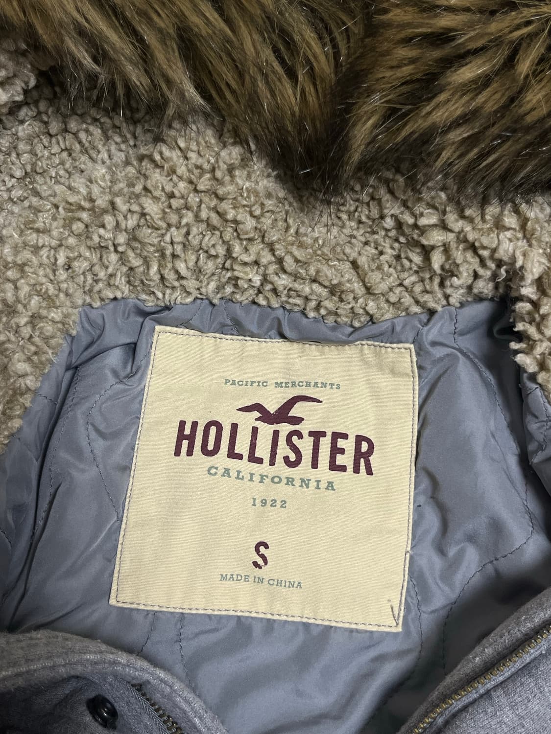 홀리스터 울프죠 퍼 후드집업 S 상품이미지3