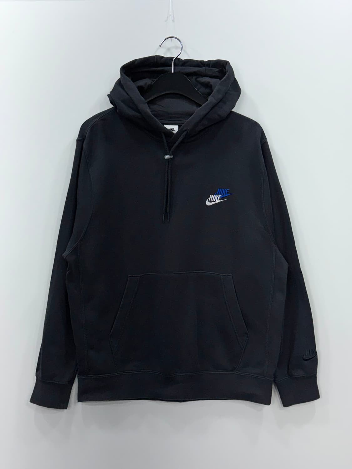 나이키 다크그레이 컬러백 프린팅 후드 L 상품이미지1