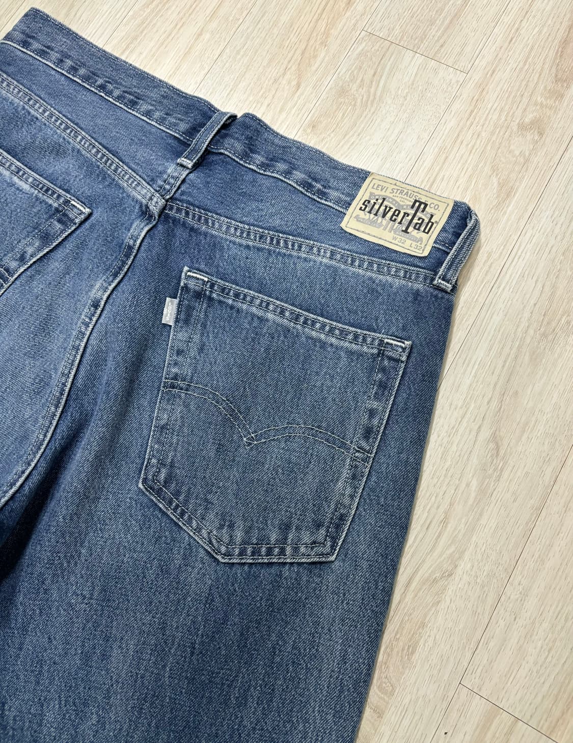 리바이스 빈티지 실버탭 루즈핏 32인치 상품이미지1