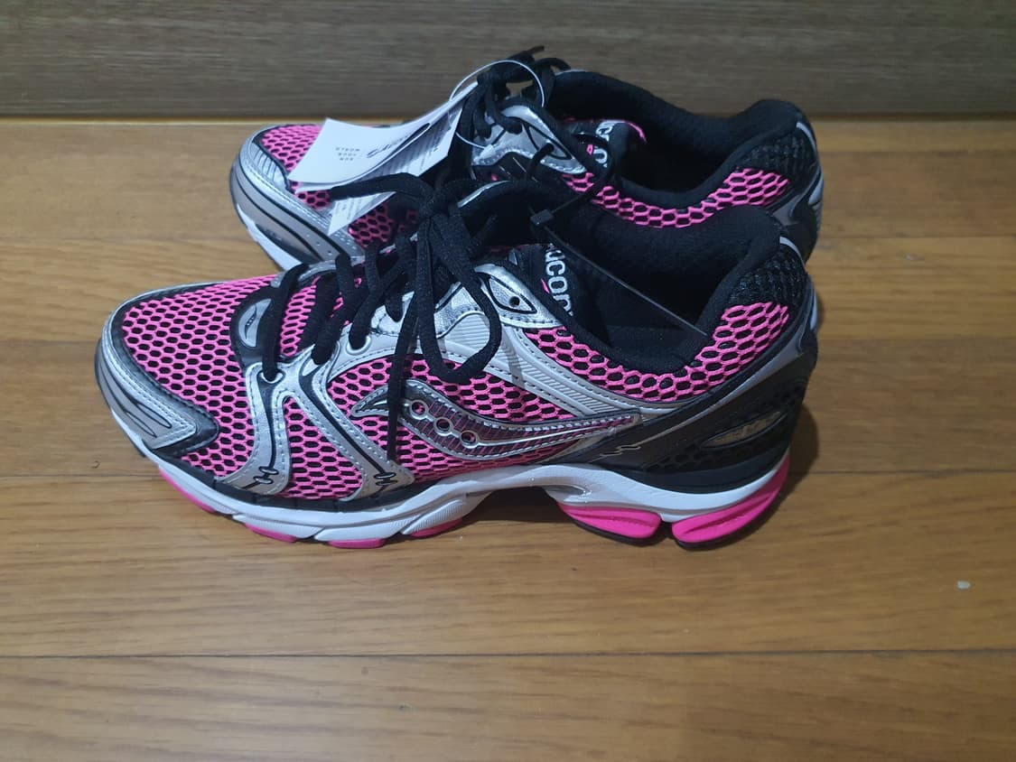 새상품 써코니 프로 핑크 250사이즈 상품이미지1