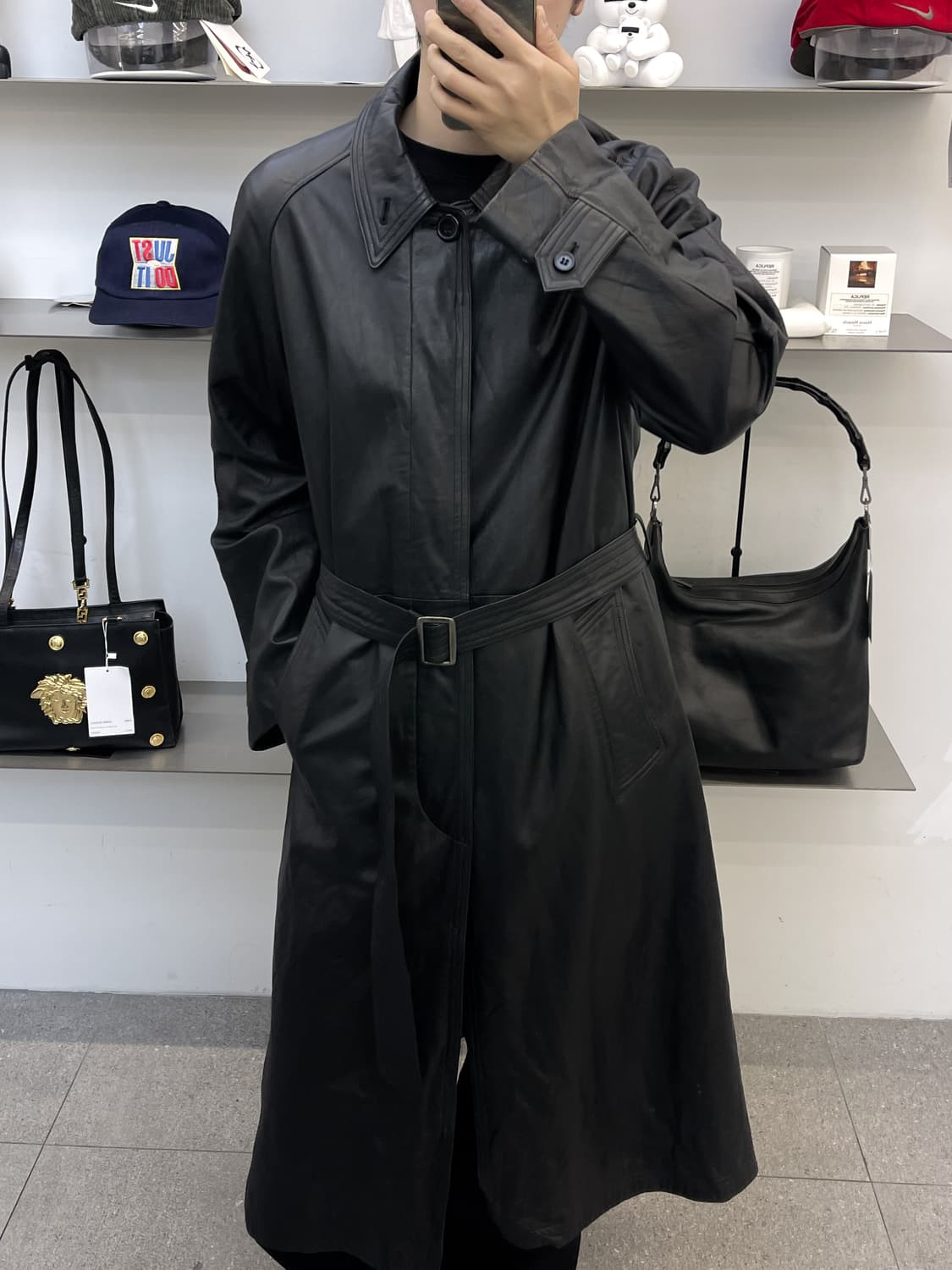 Monique 90s 카우 레더 트렌치 코트 상품이미지1