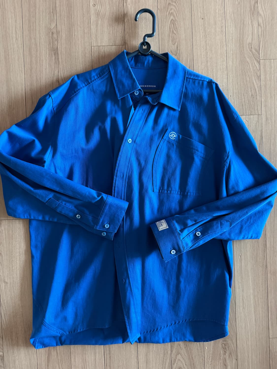 아더에러 스페릭 로고 셔츠 a2 상품이미지2