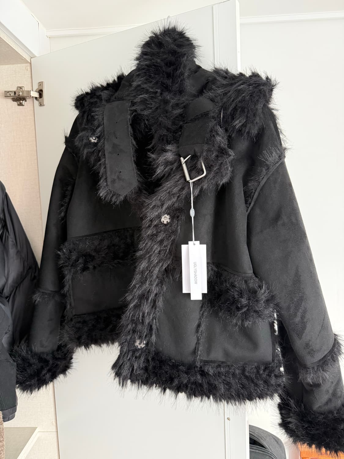 어글리쉐도우 무스탕 REVERSIBLE SHEARLING JACKET 상품이미지2